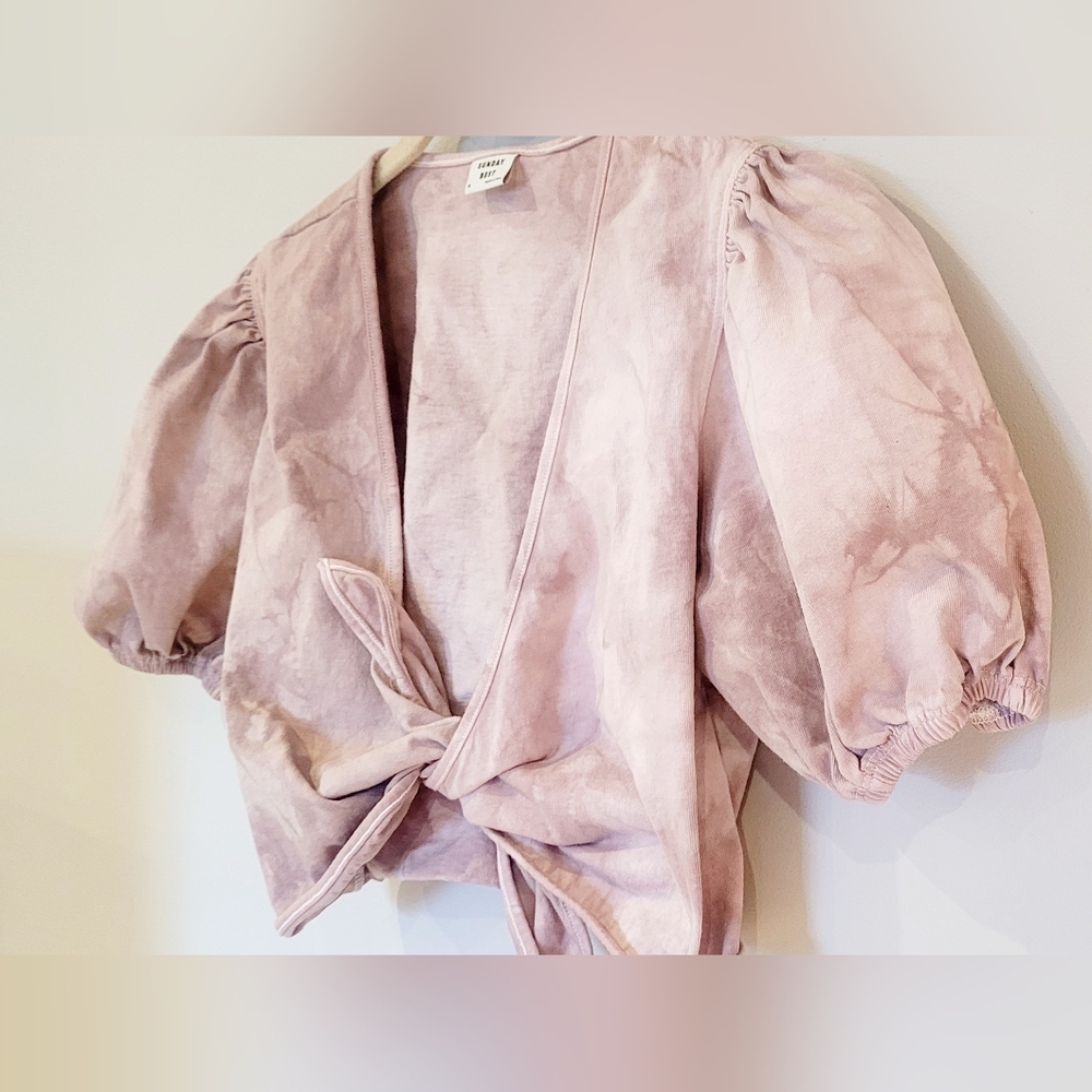 Sunday Best Tie-Front Top. Size M - Picture 3 of 6
